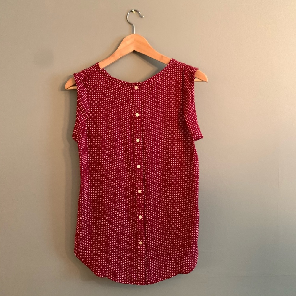 Red LOFT Button Back Tank Top - Picture 2 of 4